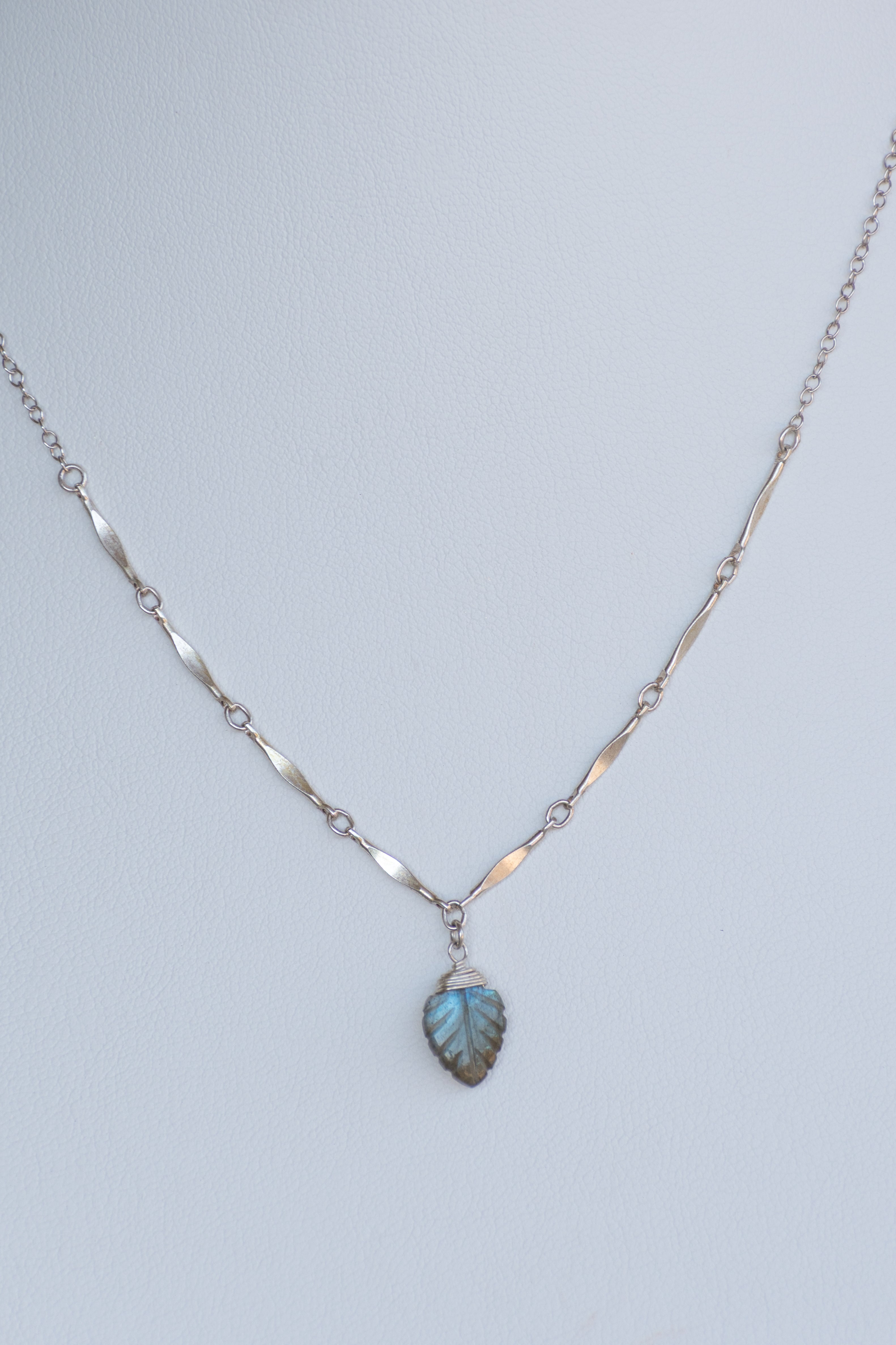 Sage & Sol - Labradorite Leaf Necklace