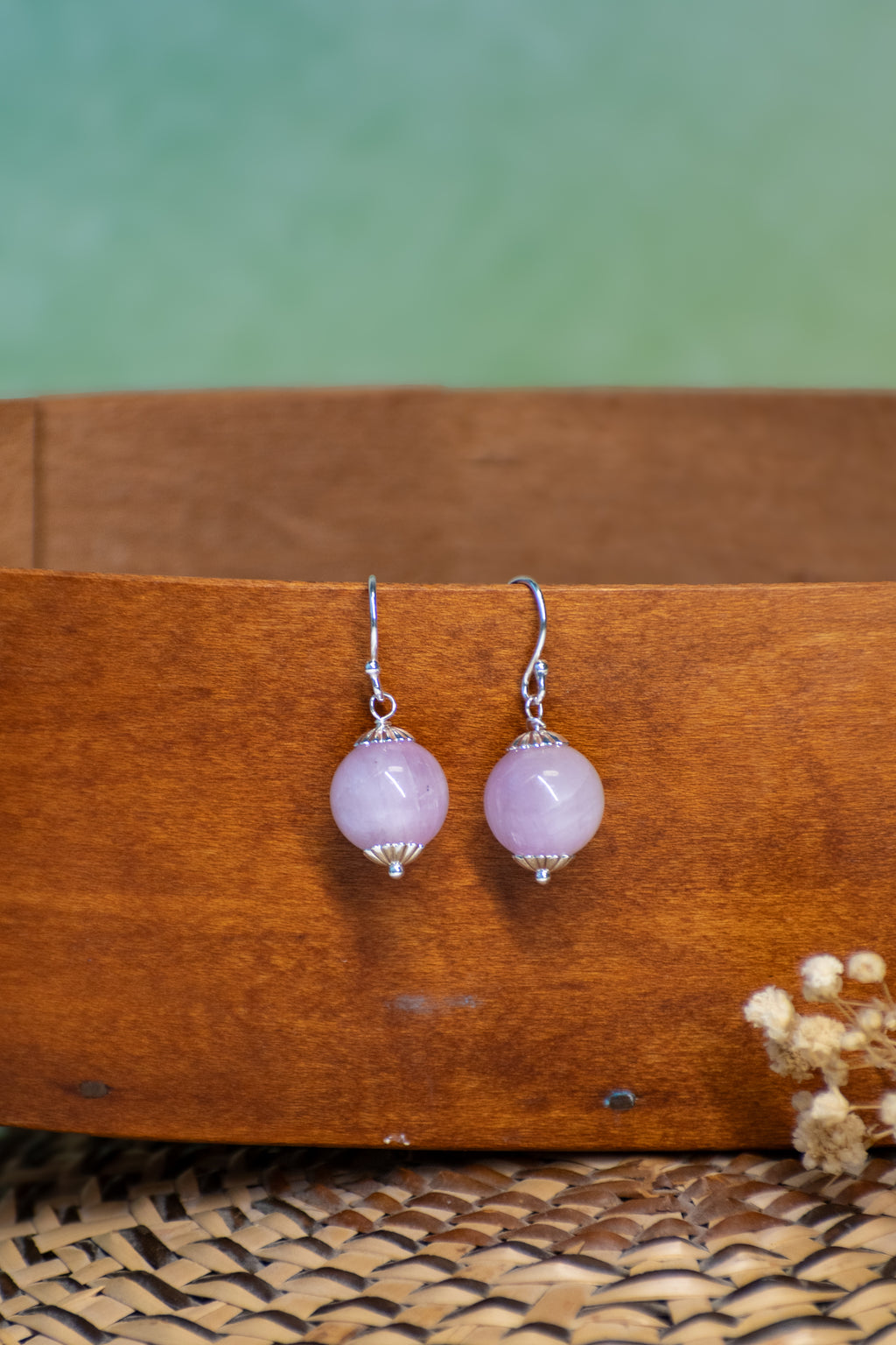 Sage & Sol - Simple Kunzite Earrings